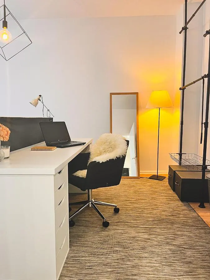 01 Bedroom In Mitte-Up To 5 People-Private Free Parking Berlin